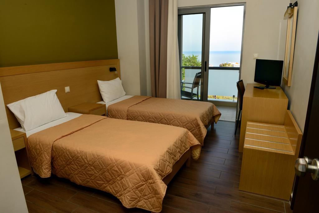 Ionion Hotel Kyparissia Værelse billede