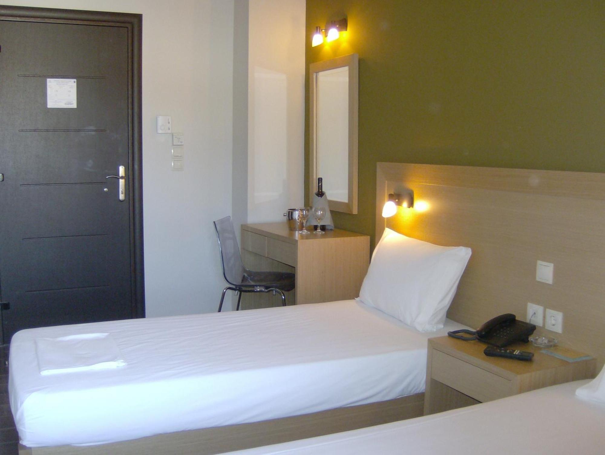 Ionion Hotel Kyparissia Eksteriør billede