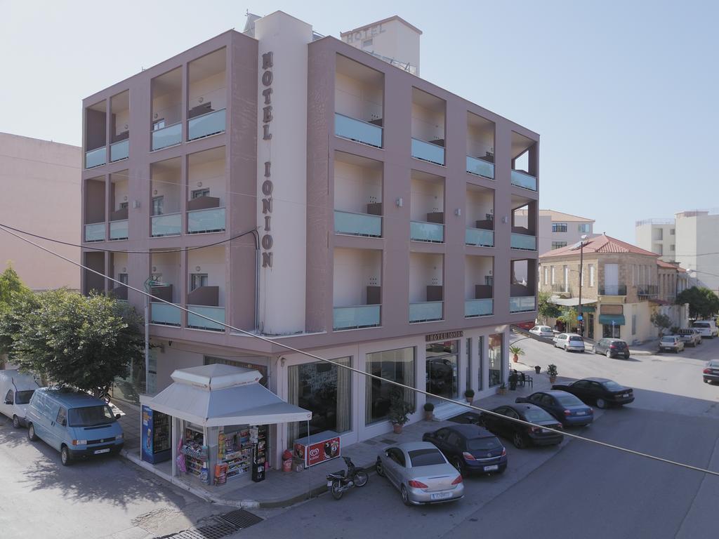 Ionion Hotel Kyparissia Eksteriør billede